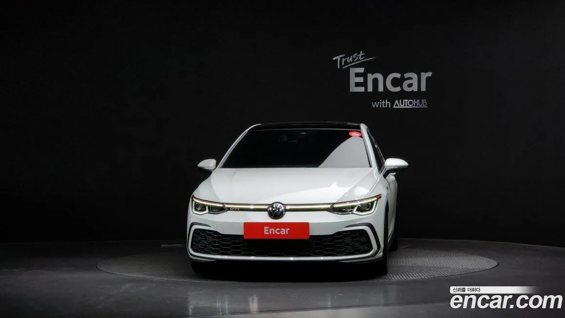 Volkswagen Golf 2023 из KR, фото 3