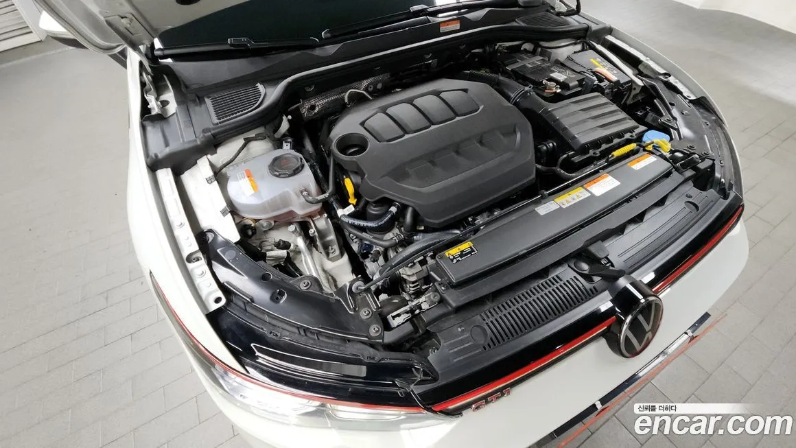 Volkswagen Golf 2023 из KR, фото 6