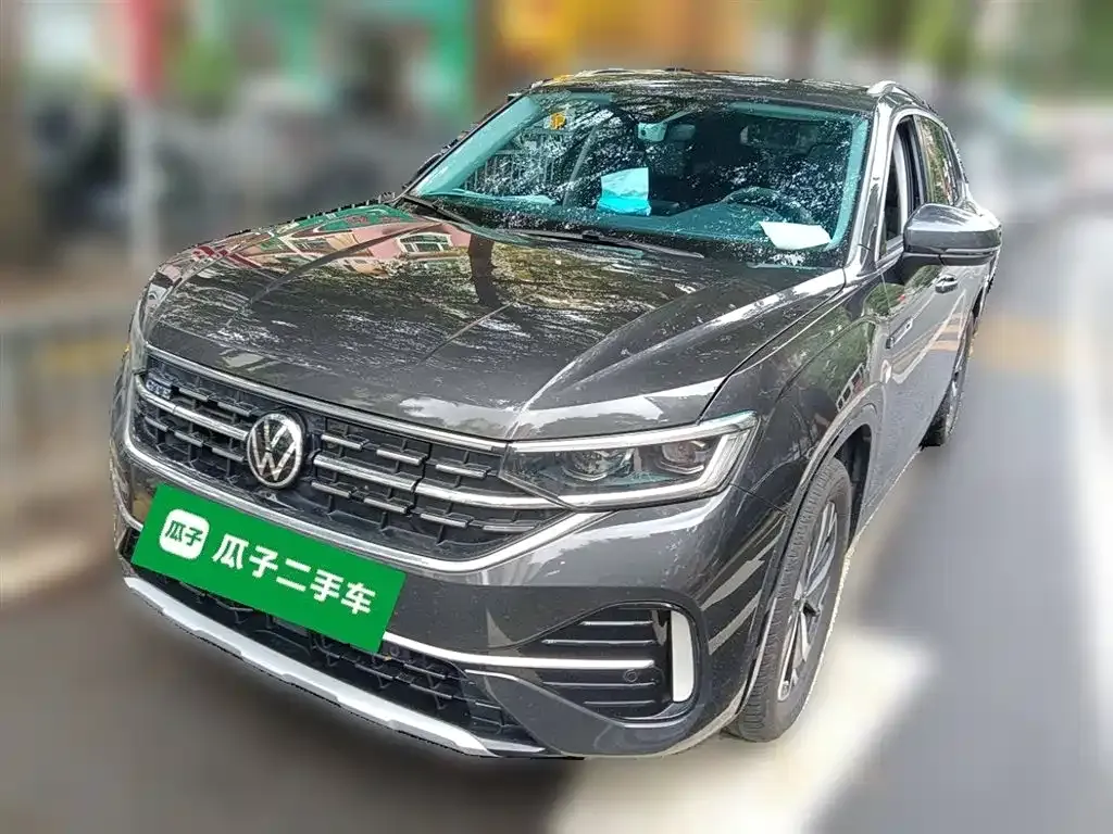 Volkswagen GTE PHEV 2024 из CN, фото 2