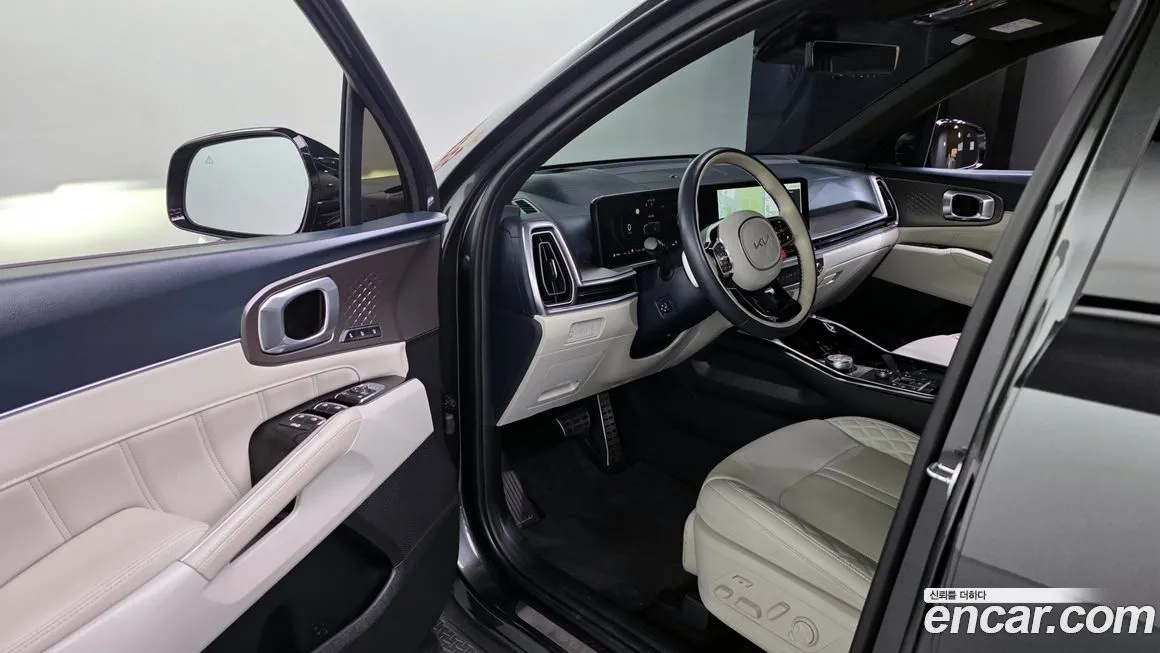 Kia Sorento — фото 10