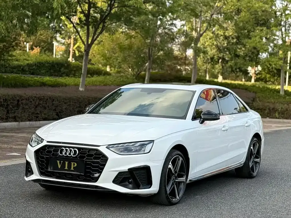 Audi A4L 2024 из CN, фото 1