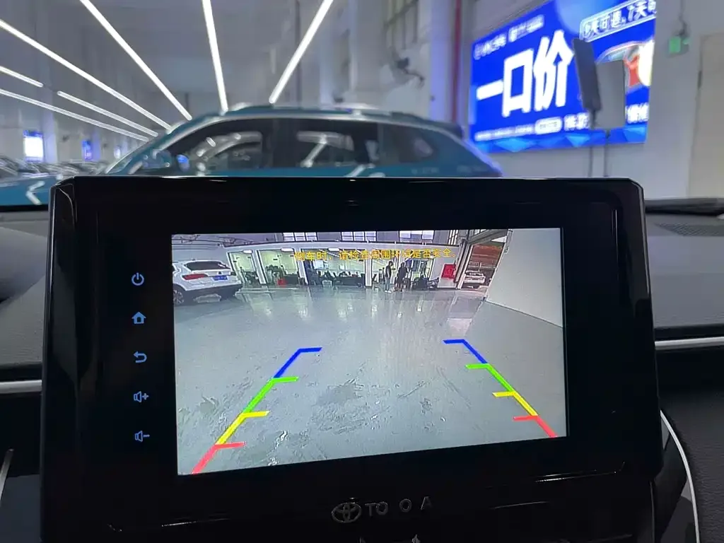 Toyota Frontlander 2022 из CN, фото 9