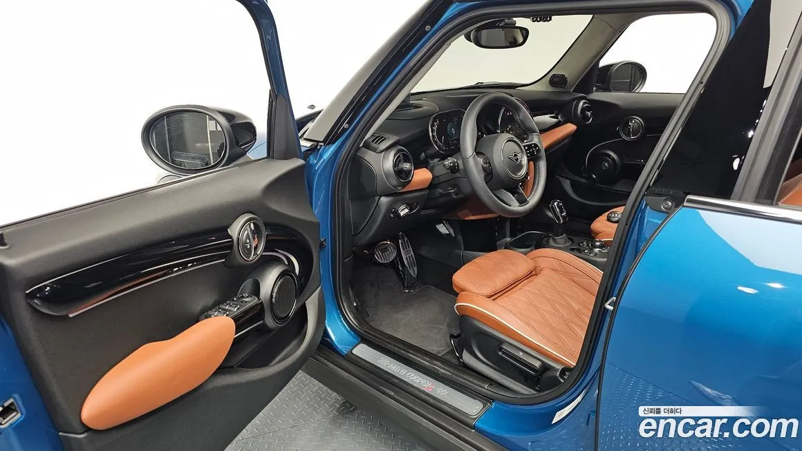 Mini Cooper 2024 из KR, фото 10