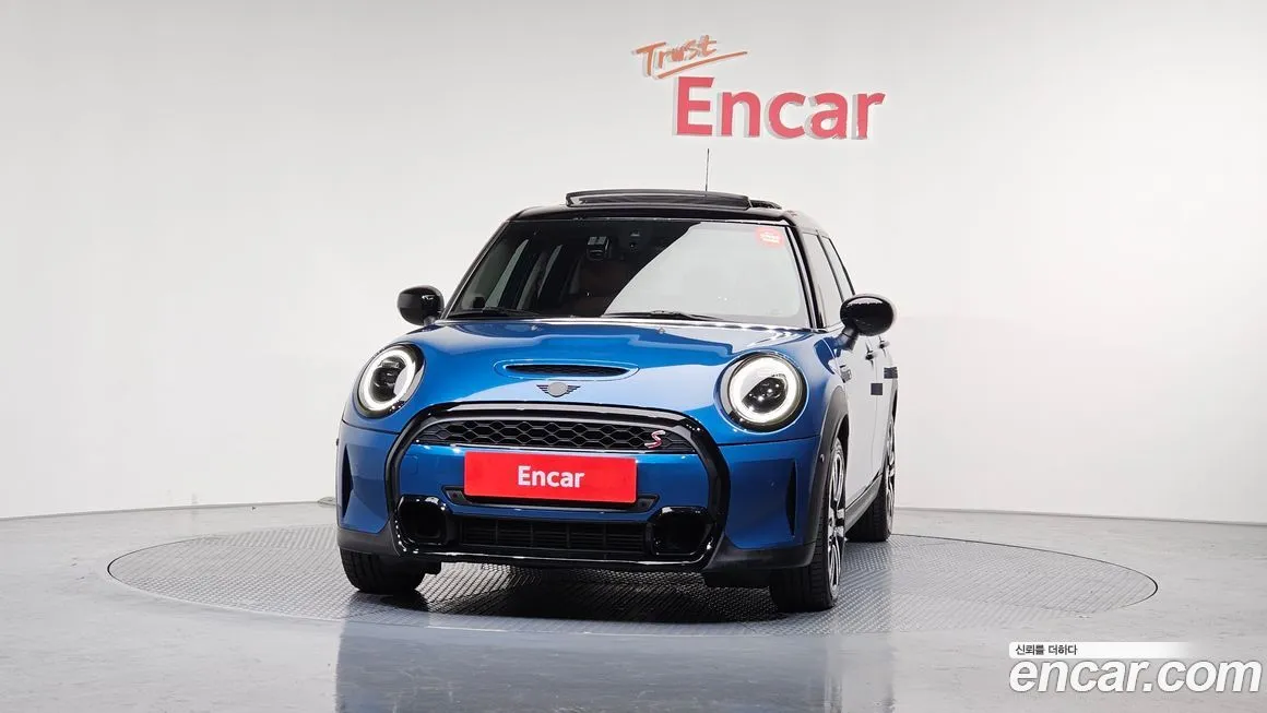 Mini Cooper 2024 из KR, фото 3