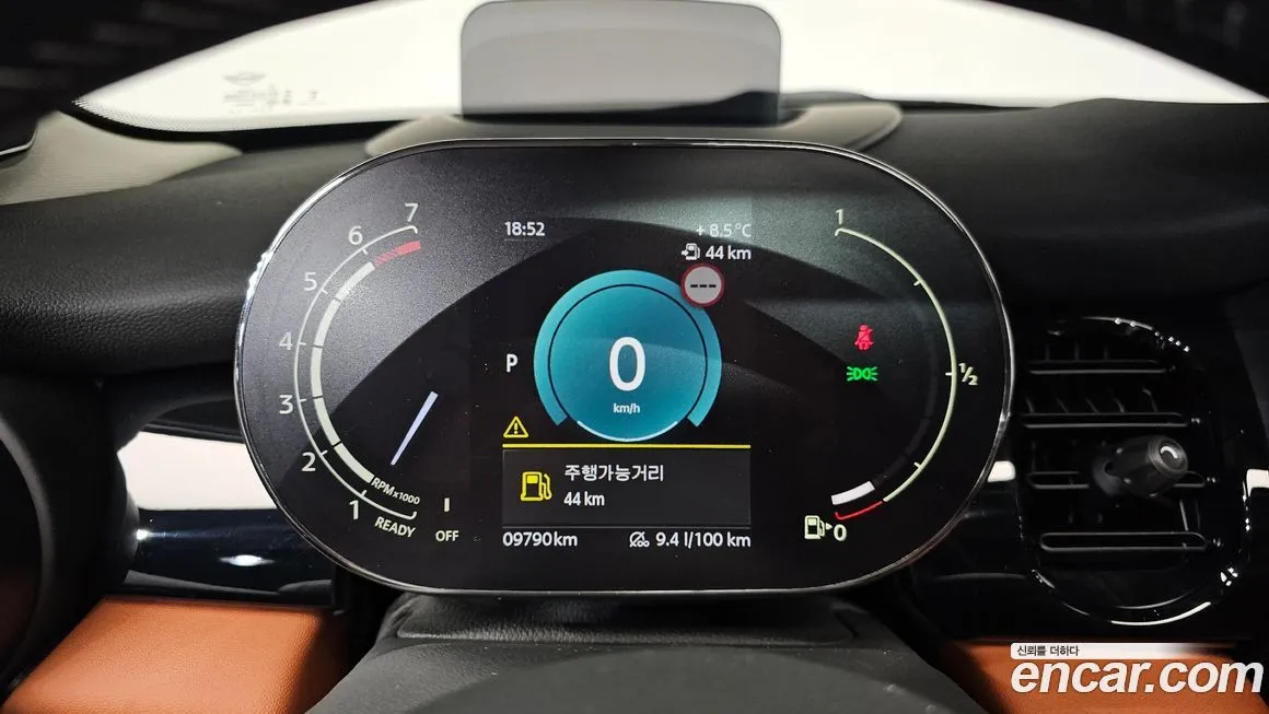 Mini Cooper 2024 из KR, фото 8