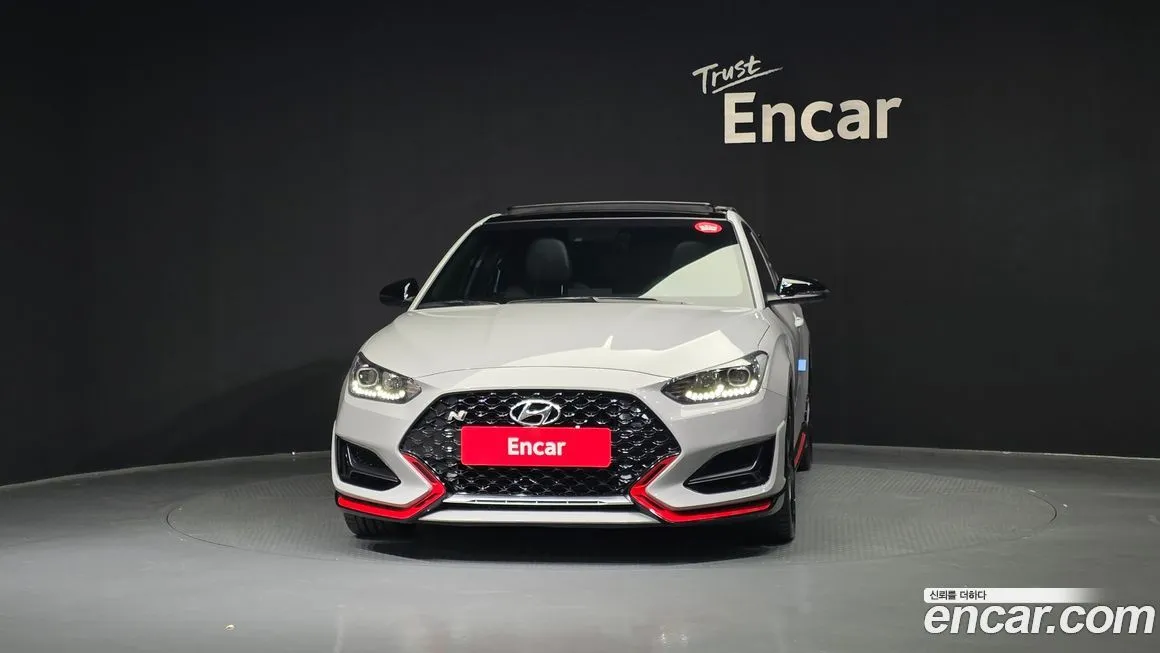 Hyundai Veloster — фото 3