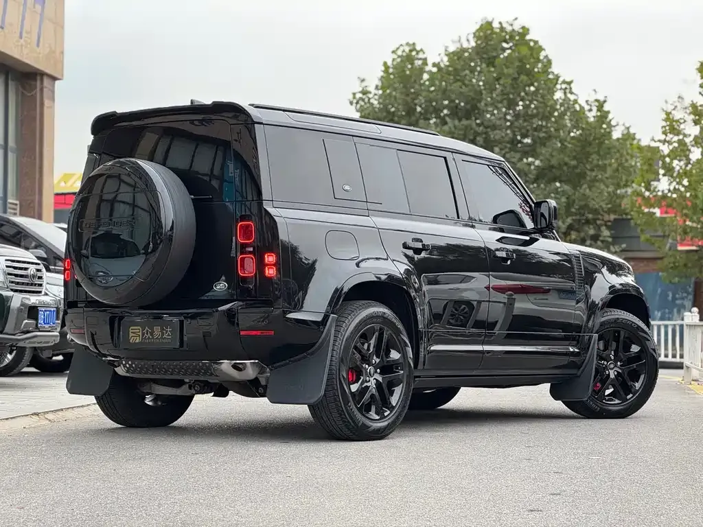 Land Rover Defender 2024 из CN, фото 2