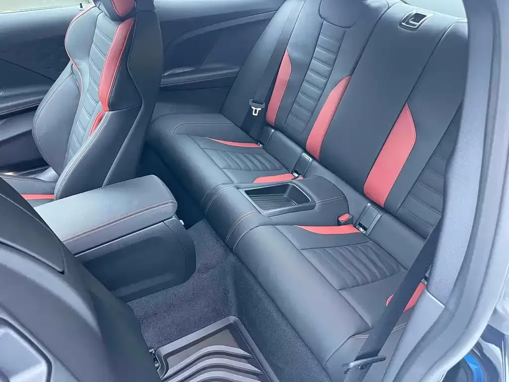 BMW M2 2025 из CN, фото 9