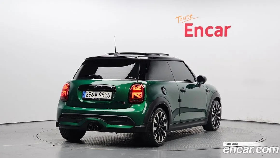 Mini Cooper 2023 из KR, фото 2
