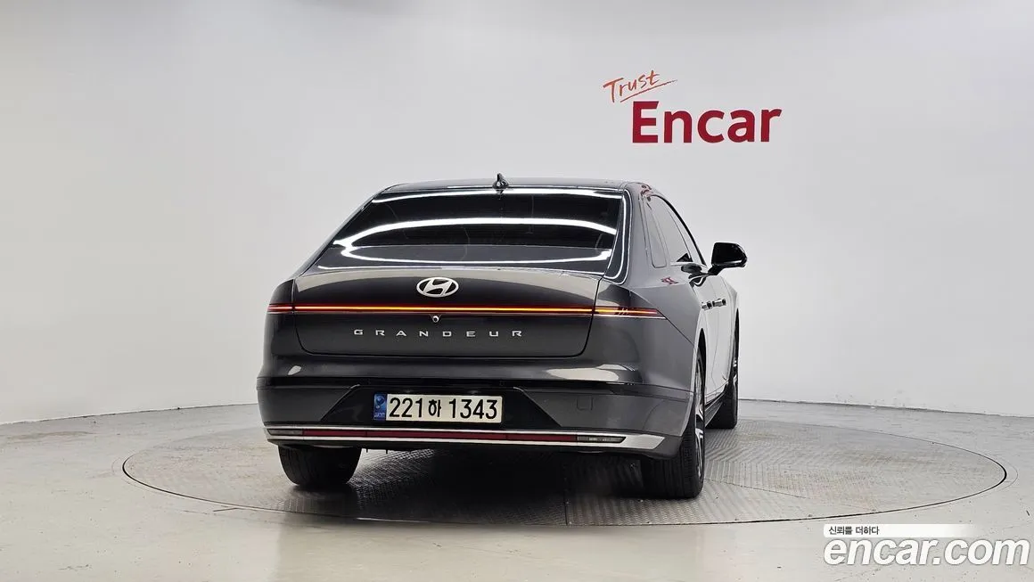 Hyundai Grandeur 2023 из KR, фото 4