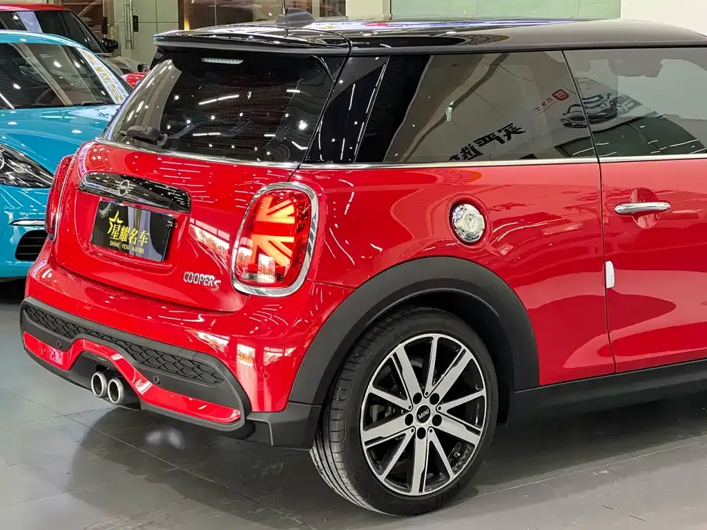 MINI Cooper (3-door) 2021 из CN, фото 9