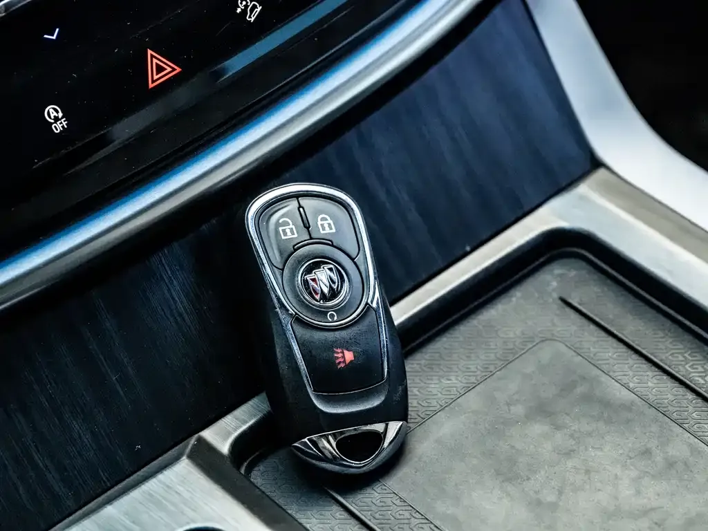 Buick GL8 2021 из CN, фото 10
