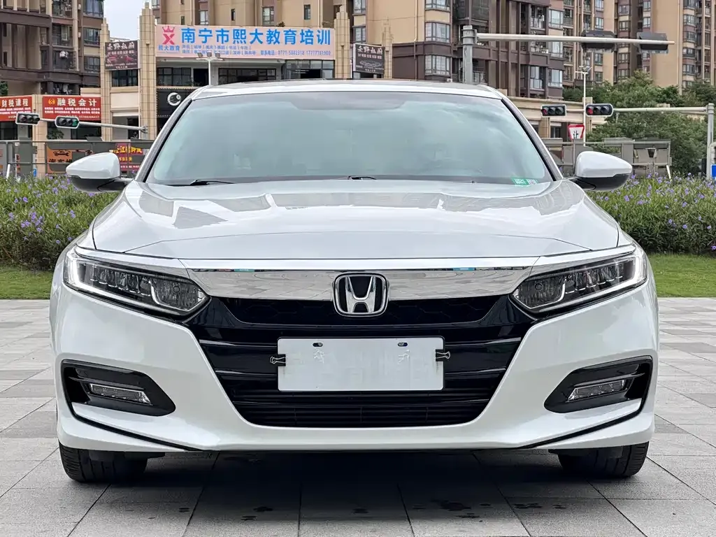 Honda Accord 2021 из CN, фото 2