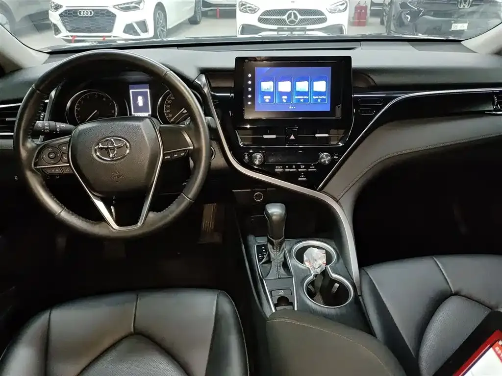Toyota Camry 2023 из CN, фото 10