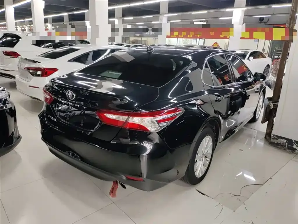 Toyota Camry 2023 из CN, фото 7