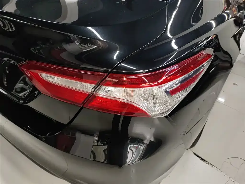 Toyota Camry 2023 из CN, фото 8