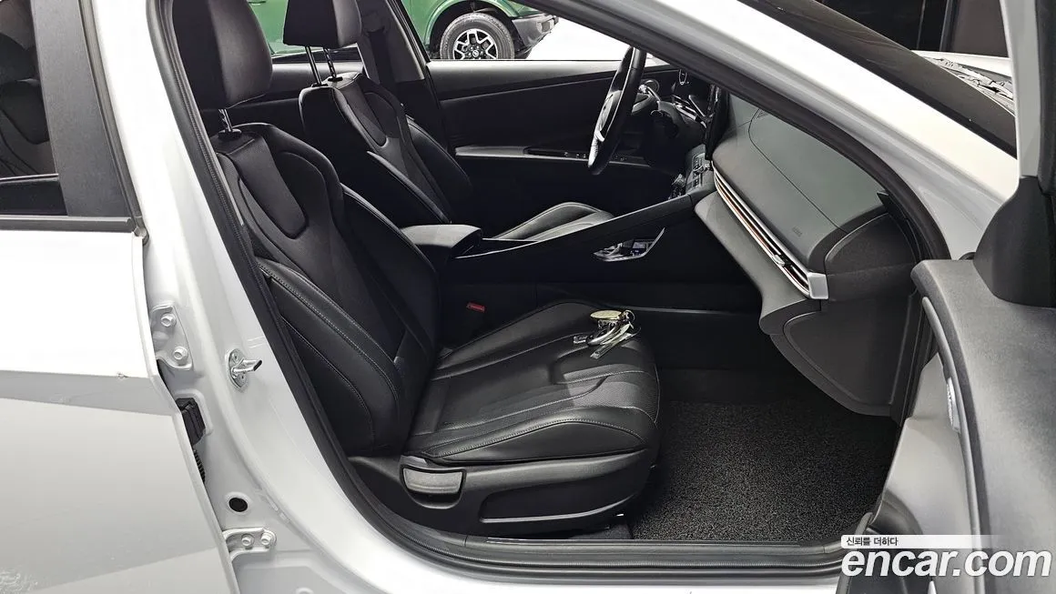 Hyundai AVANTE 2024 из KR, фото 10