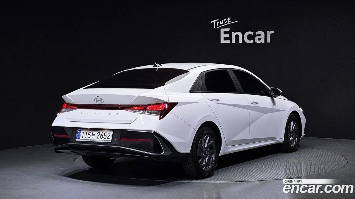 Hyundai AVANTE 2024 из KR, фото 2