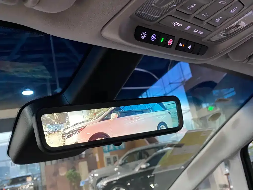Buick GL8 2025 из CN, фото 7