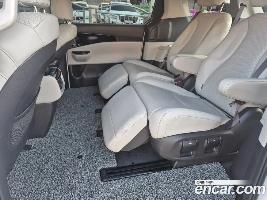 Kia Carnival 2023 из KR, фото 10