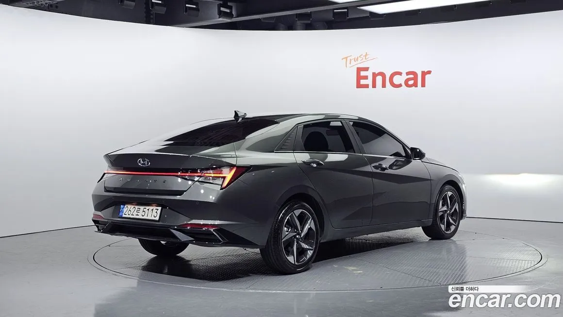 Hyundai AVANTE 2022 из KR, фото 2