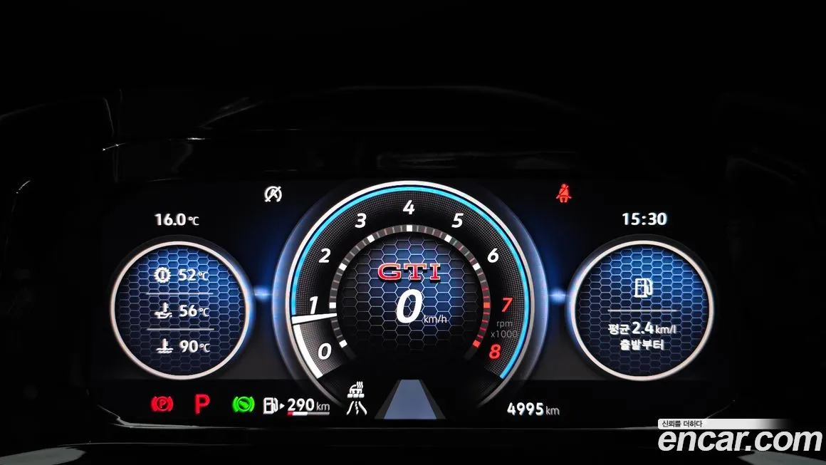 Volkswagen Golf 2024 из KR, фото 8