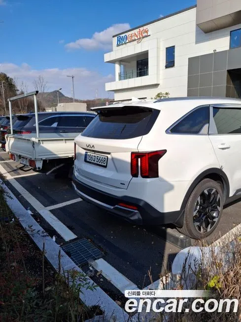 Kia Sorento — фото 4