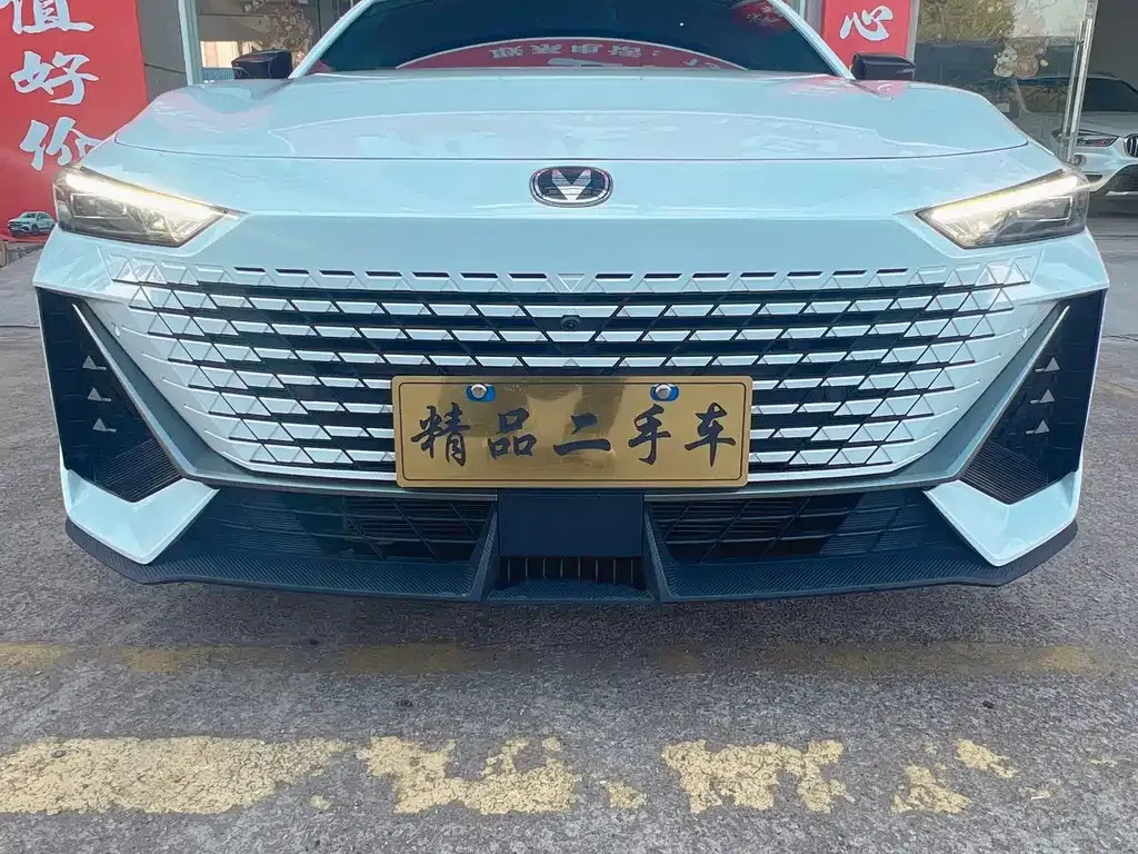 Changan UNI-V 2023 из CN, фото 5