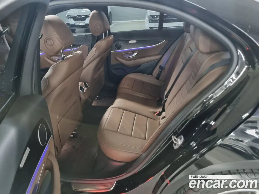 Mercedes-Benz E-Class 2023 из KR, фото 10