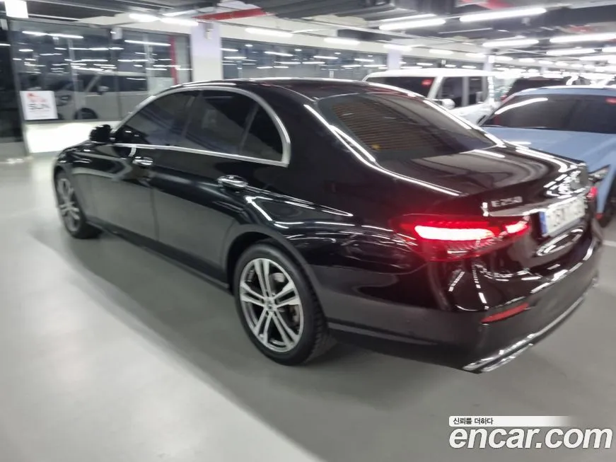 Mercedes-Benz E-Class 2023 из KR, фото 5