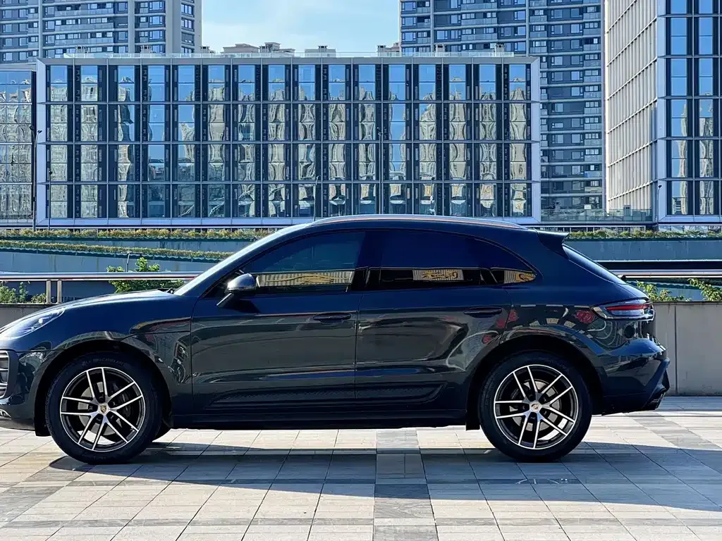 Porsche Macan 2023 из CN, фото 9