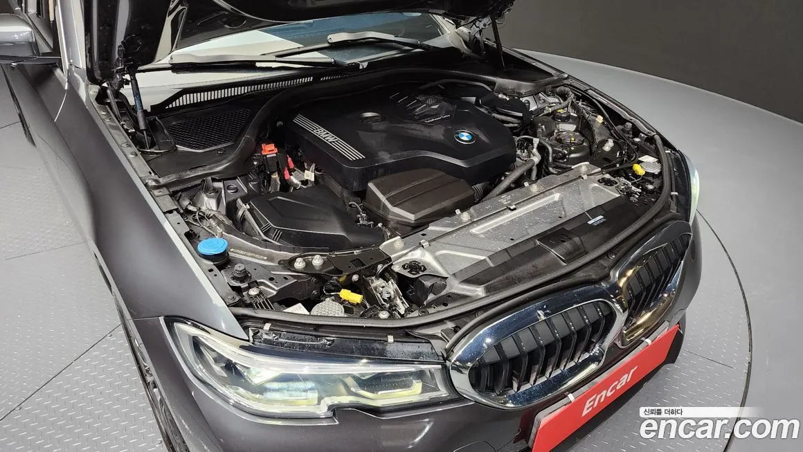 BMW 3-Series 2022 из KR, фото 6