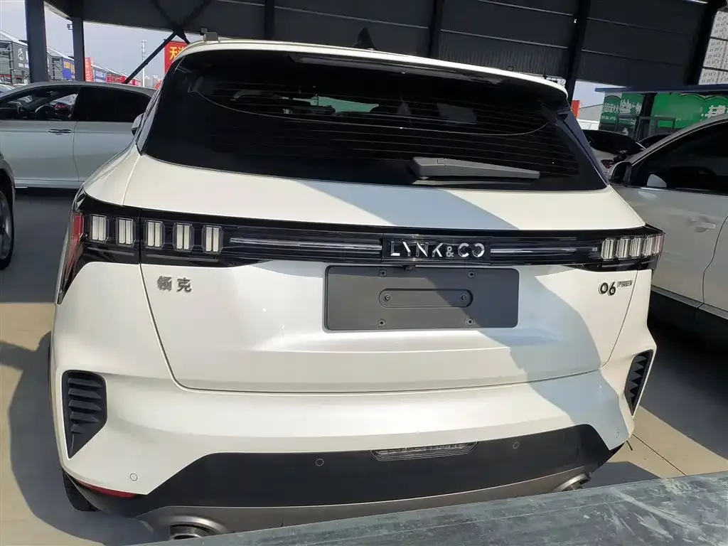 Lynk & Co 06 EM-P 2021 из CN, фото 6