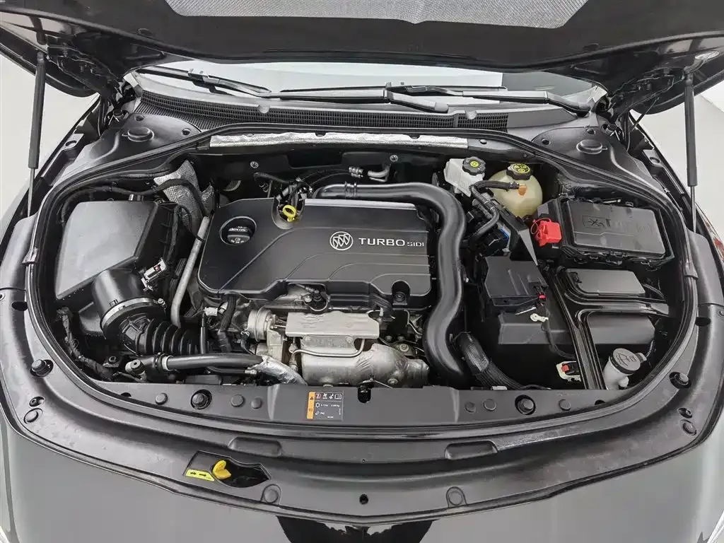 Buick LaCrosse 2023 из CN, фото 6