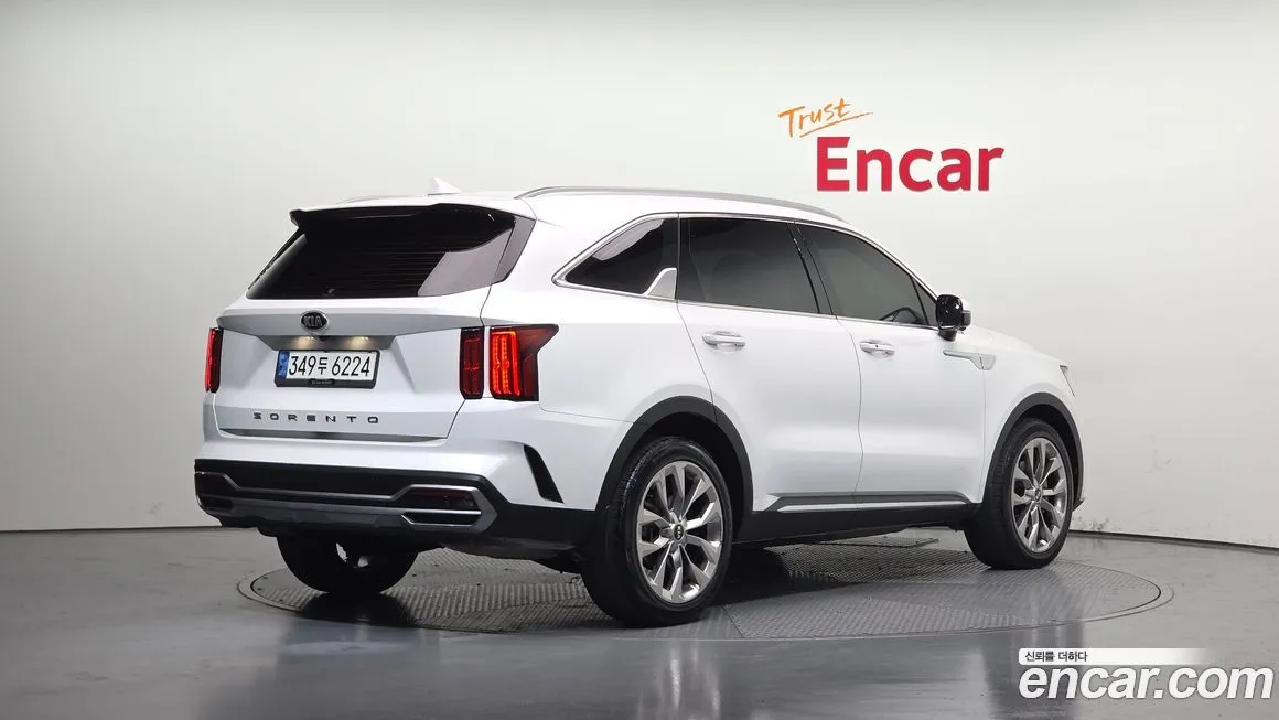 Kia Sorento — фото 2