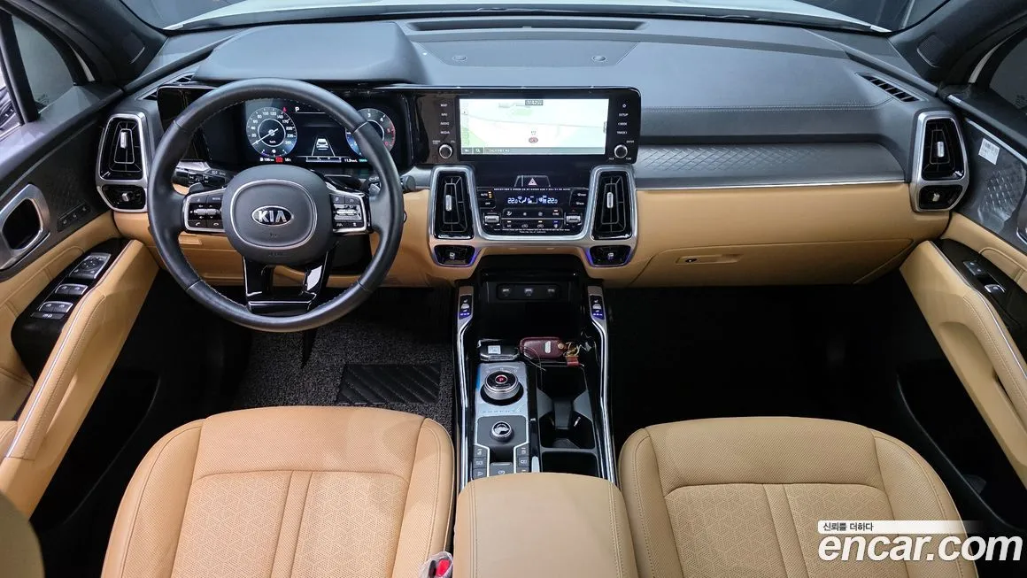 Kia Sorento — фото 7