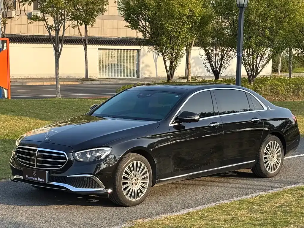 Mercedes-Benz E-Class 2022 из CN, фото 1