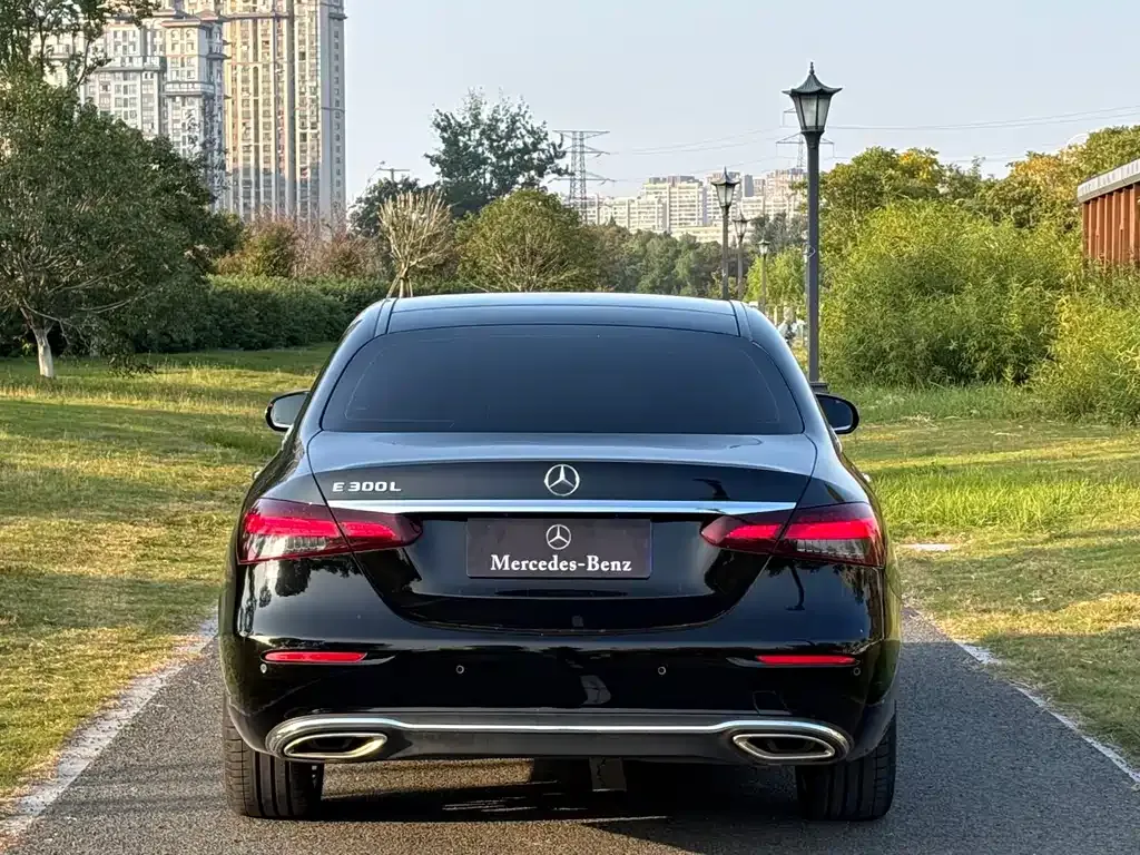 Mercedes-Benz E-Class 2022 из CN, фото 7