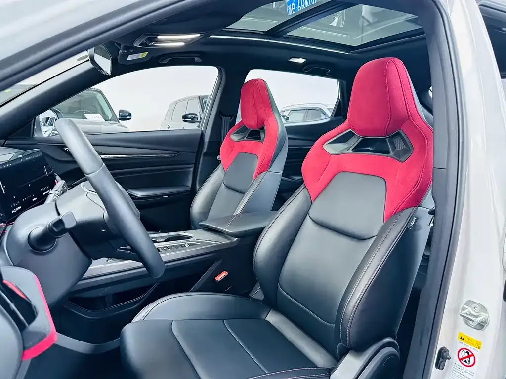 Changan X5 PLUS — фото 9