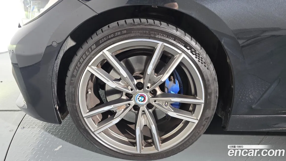 BMW 3-Series 2022 из KR, фото 5