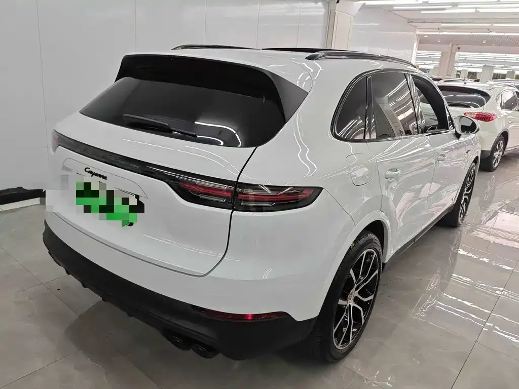 Porsche Cayenne Hybrid — фото 3