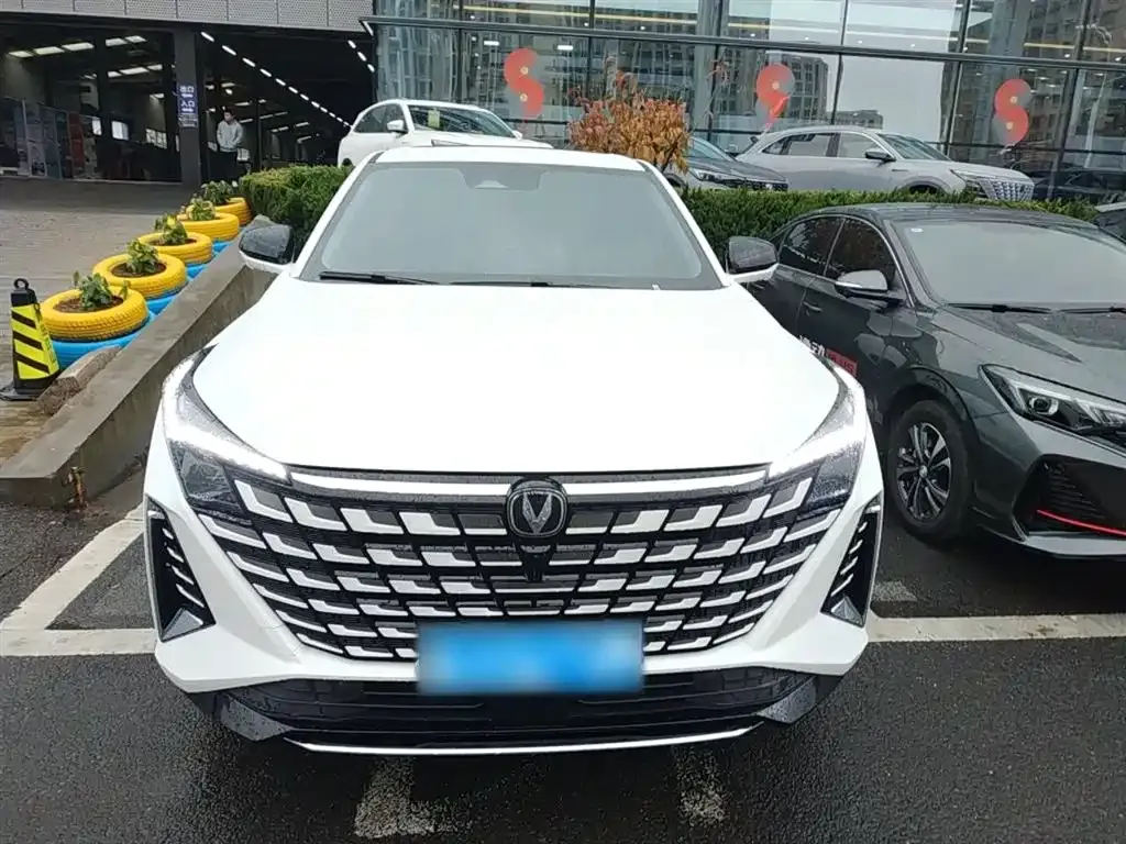 Changan UNI-Z 2024 из CN, фото 3