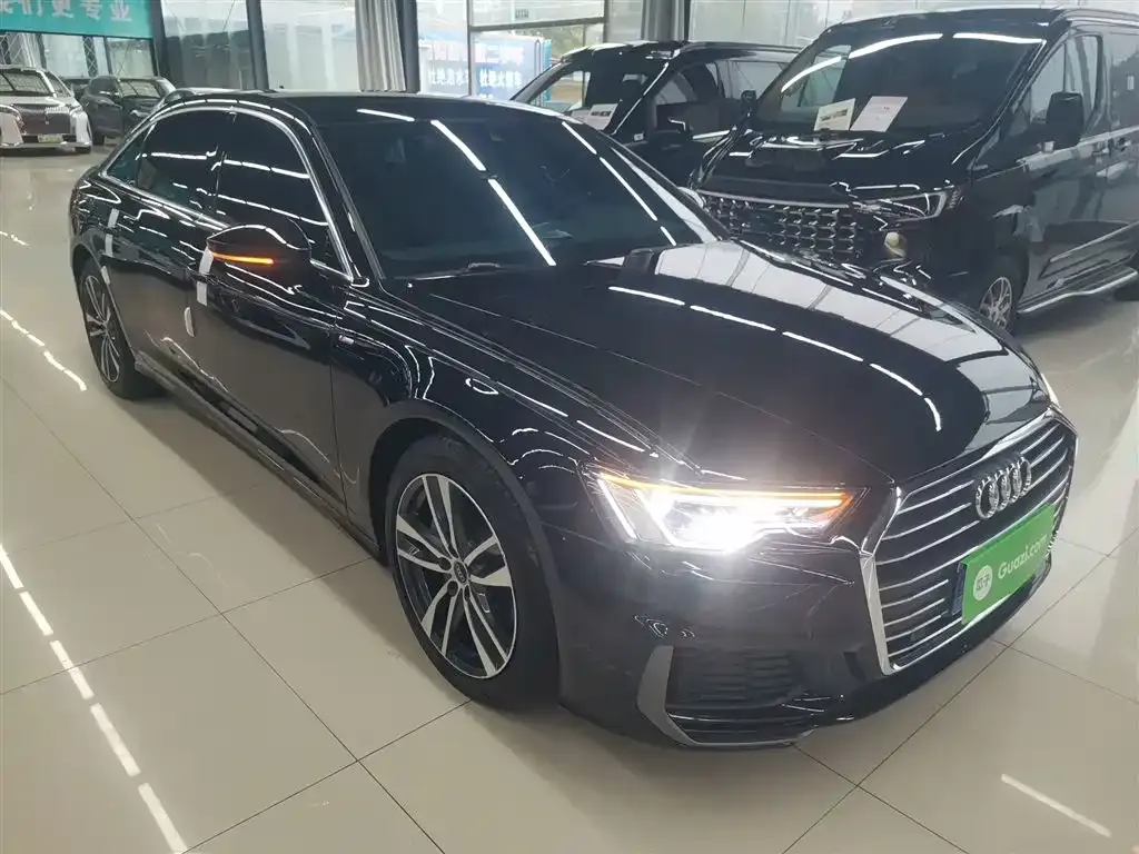 Audi A6L 2022 из CN, фото 4