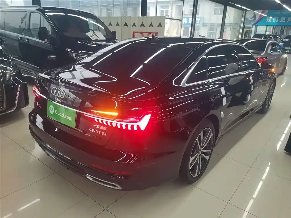 Audi A6L 2022 из CN, фото 7