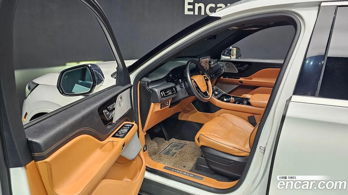 Lincoln Aviator 2021 из KR, фото 10