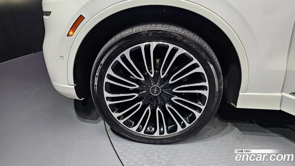 Lincoln Aviator 2021 из KR, фото 5