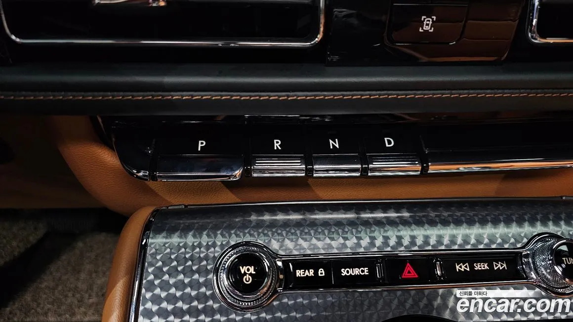 Lincoln Aviator 2021 из KR, фото 9