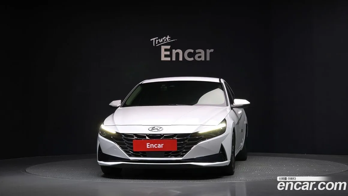 Hyundai AVANTE 2021 из KR, фото 3