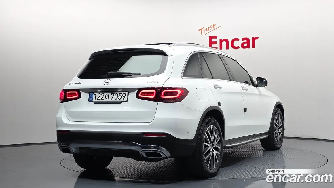 Mercedes-Benz GLC-Class 2022 из KR, фото 2