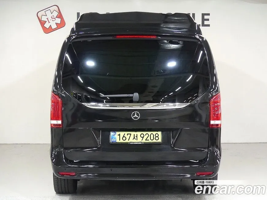 Mercedes-Benz V-Class 2023 из KR, фото 3